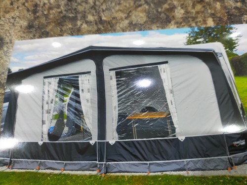 Large full caravan size awning - full,